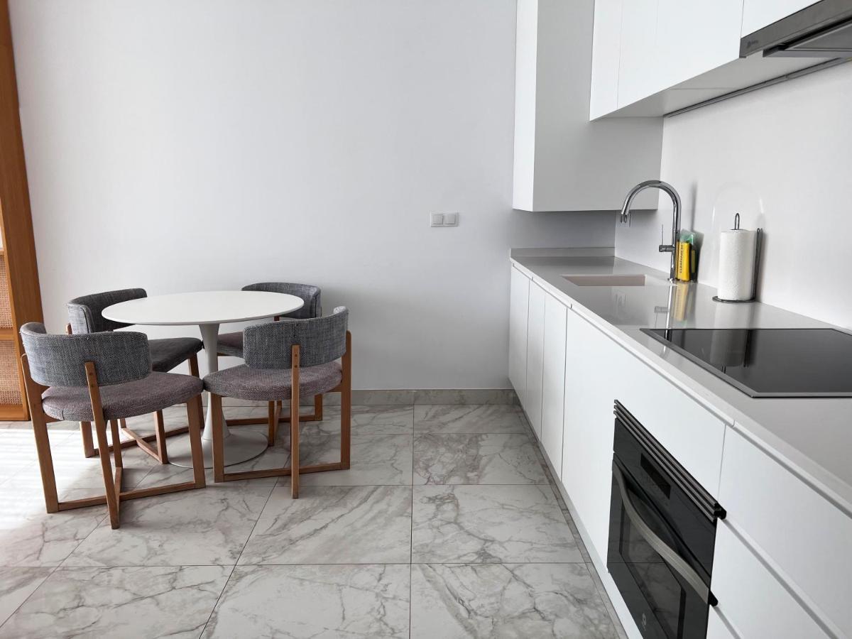 Valencia Luxury - Calma Beach Apartments Εξωτερικό φωτογραφία
